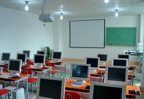 �WУ���ұO(ji��n)�سɹ�����